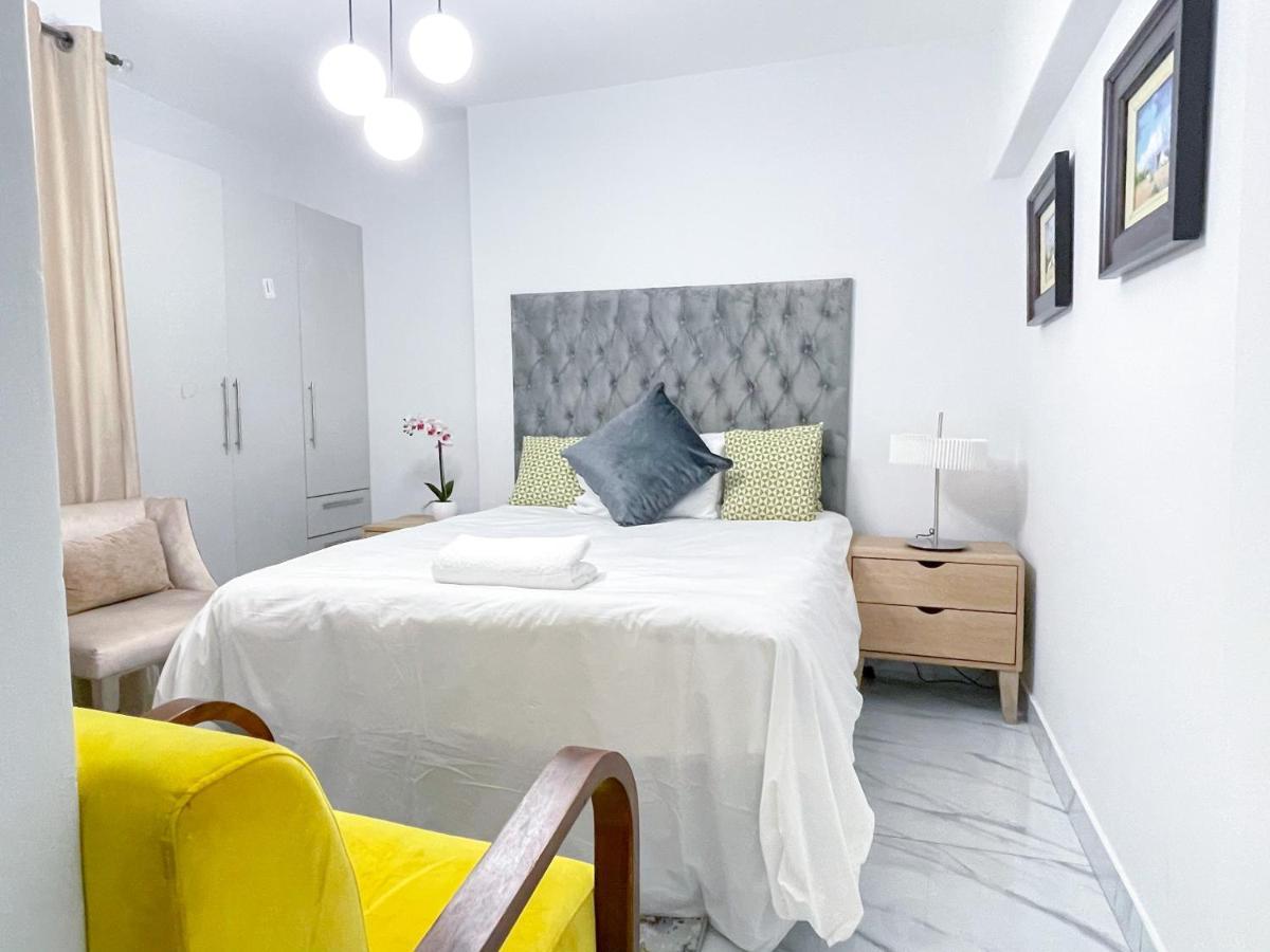 Amoris Guest House-Randburg Йоханнесбург Экстерьер фото