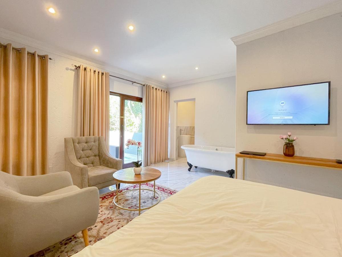 Amoris Guest House-Randburg Йоханнесбург Экстерьер фото